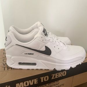 Nike Air Max 90. Women’s size 8. Perfect Condition. Only worn once.